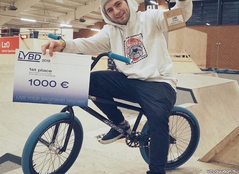 Победа Кости Андреева на международных соревнования по BMX Freestyle