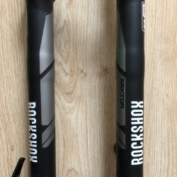 Вилка RockShox Sektor Silver TK 27,5 Solo Air