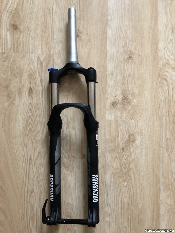 Вилка RockShox Sektor Silver TK 27,5 Solo Air 1