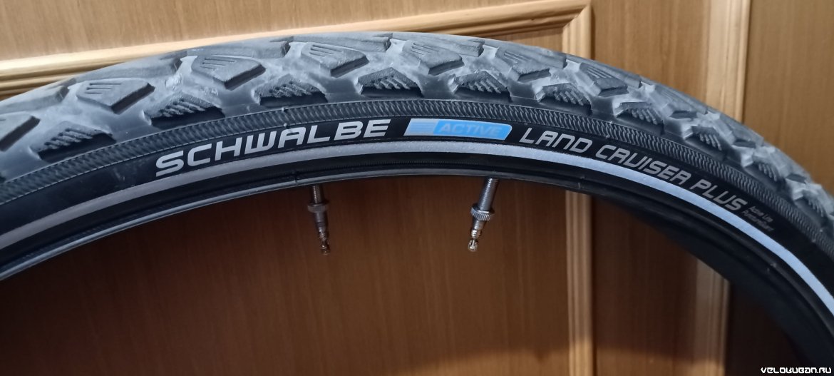 Schwalbe Land Cruiser Plus 26 x 1.75 0