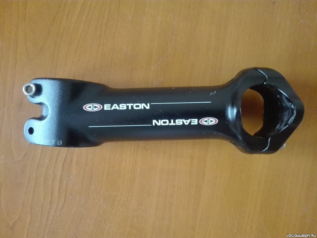 Easton EA30 1