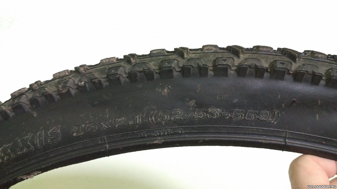 Велопокрышка Maxxis Advantage 26"x2,1 2