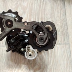 Задний переключатель Shimano Dura Ace Di2